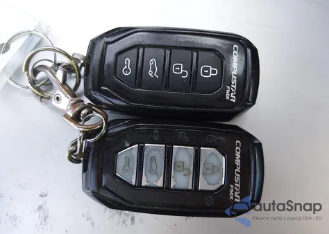 2014 Toyota Rav4 Limited z USA, uszkodzony, nr VIN 2T3YFREV0EW079747